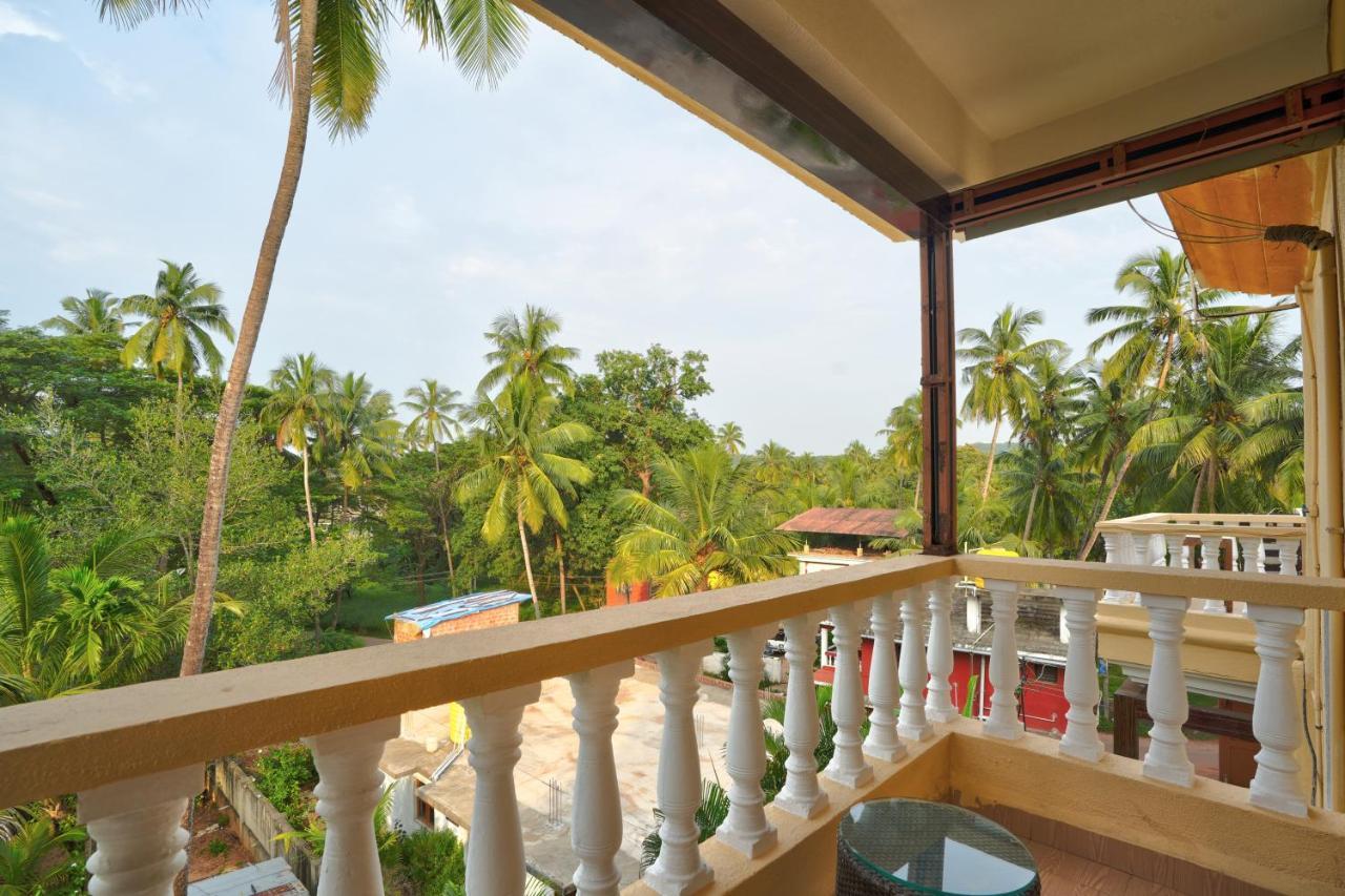 Coco Goa Resort & Apartments Exterior photo